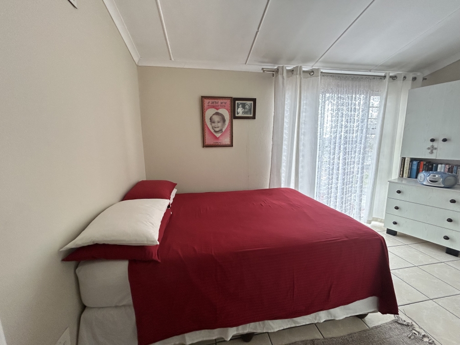 4 Bedroom Property for Sale in Braelyn Eastern Cape